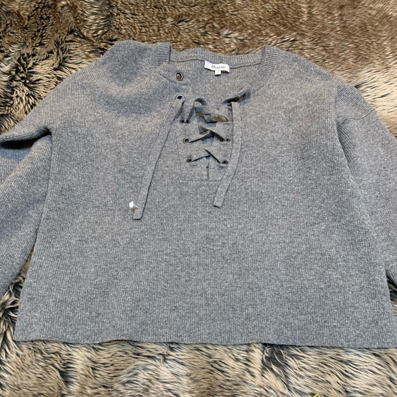 Madewell Sweaters - Madewell Lace Up Pullover Grey Sweater Size Small 100% Merino Wool Size M
